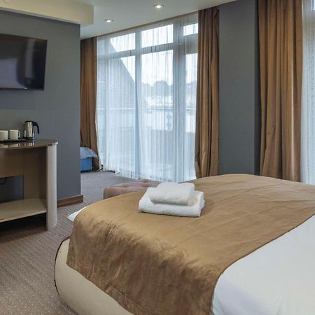 Putney Hotel; BW Signature Collection Londra Esterno foto